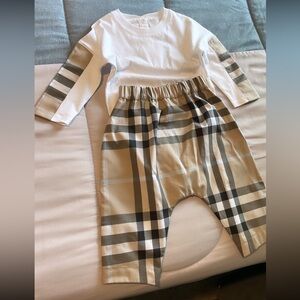 Burberry 2 piece